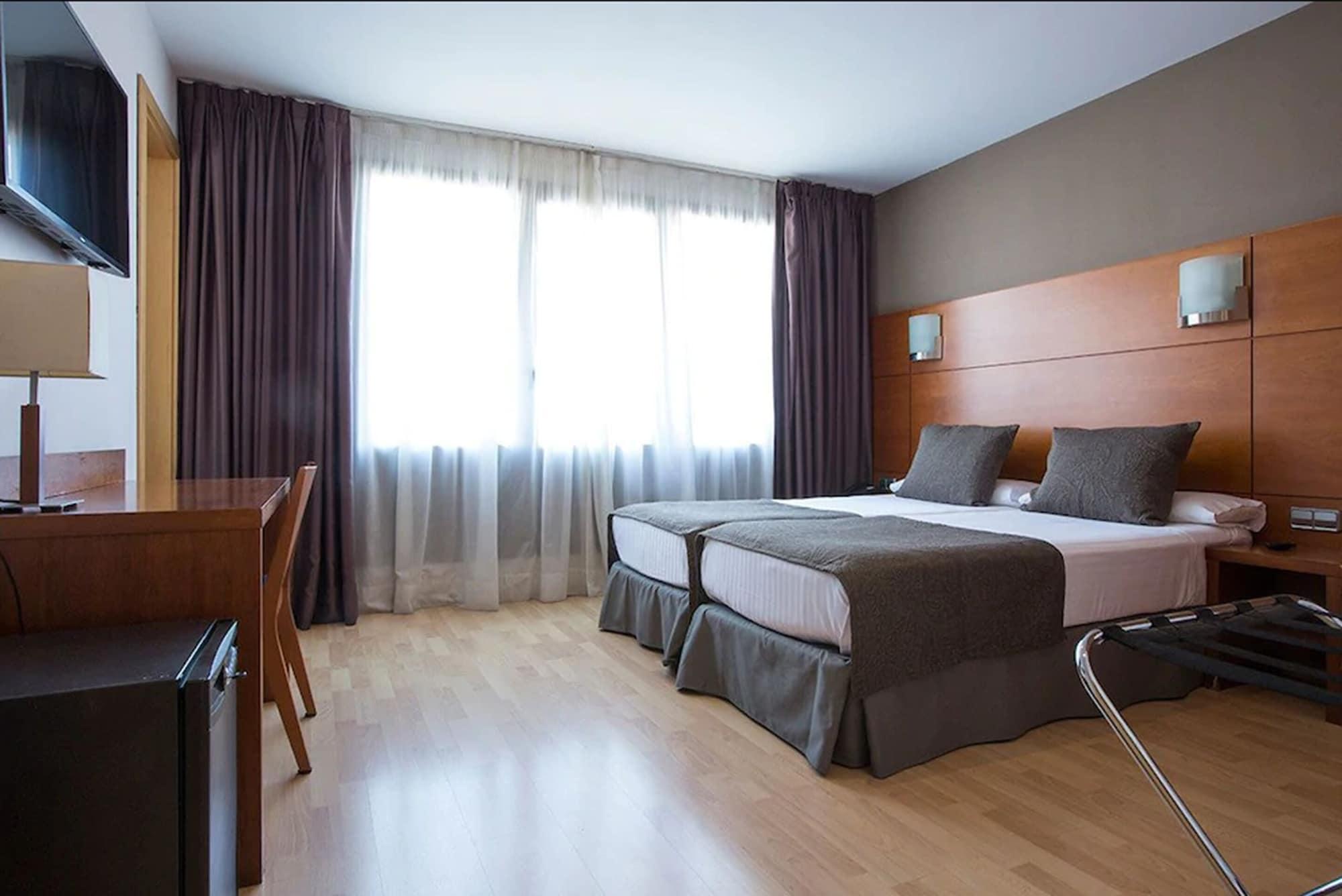 ברצלונה Hotel Via Augusta מראה חיצוני תמונה