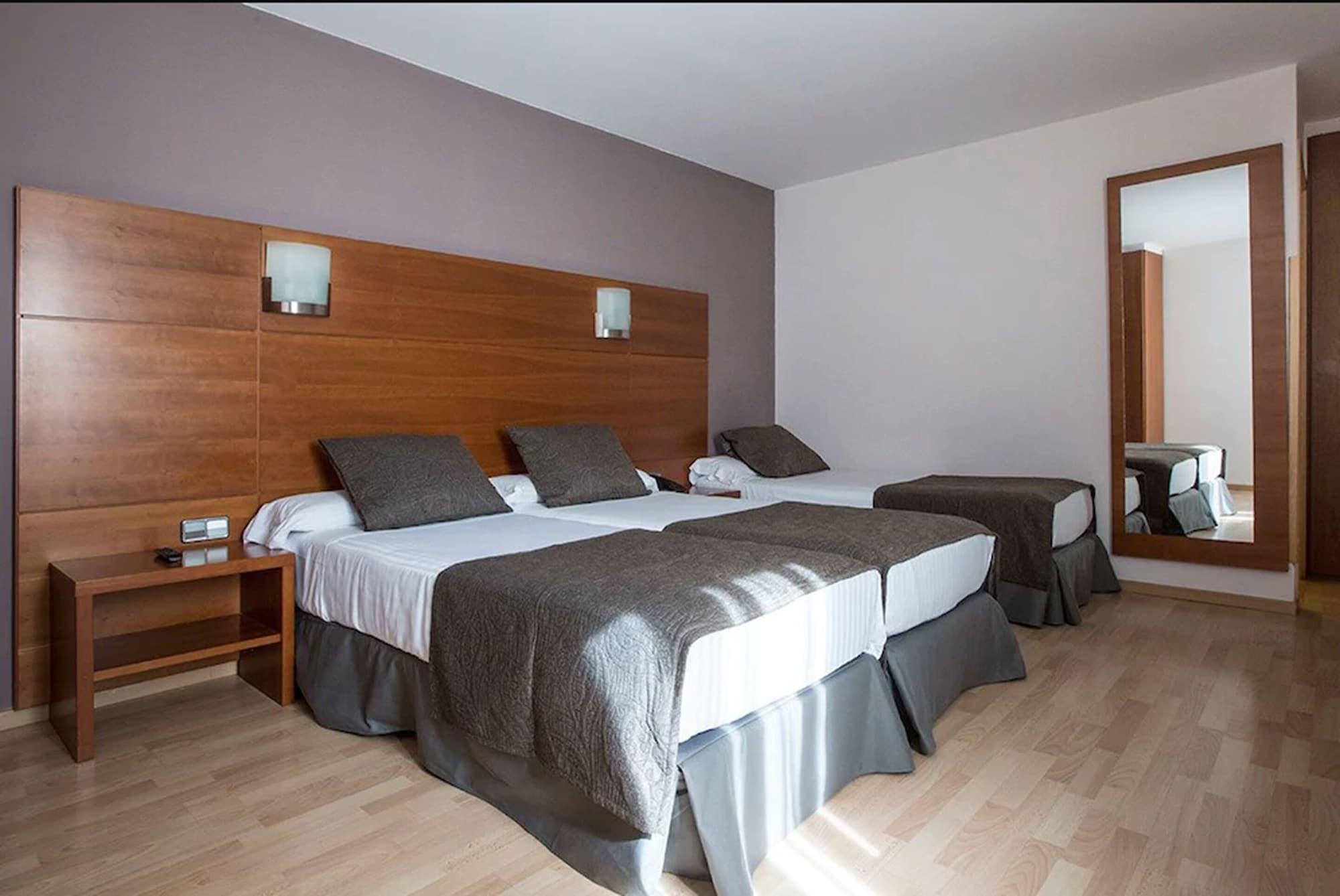 ברצלונה Hotel Via Augusta מראה חיצוני תמונה