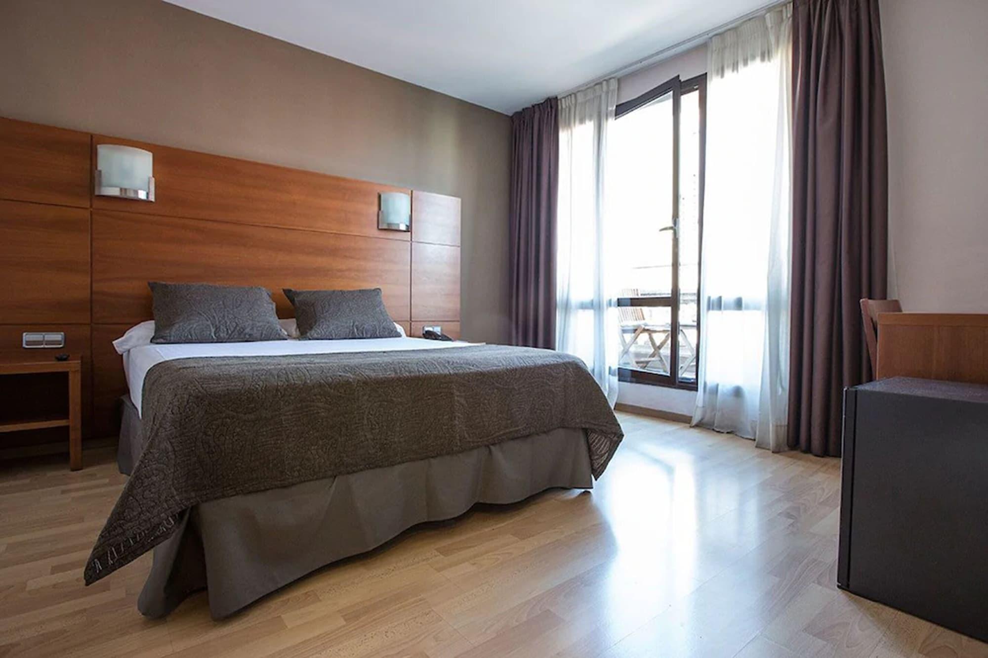 ברצלונה Hotel Via Augusta מראה חיצוני תמונה