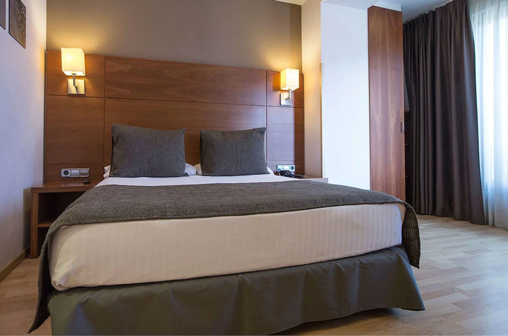 ברצלונה Hotel Via Augusta מראה חיצוני תמונה